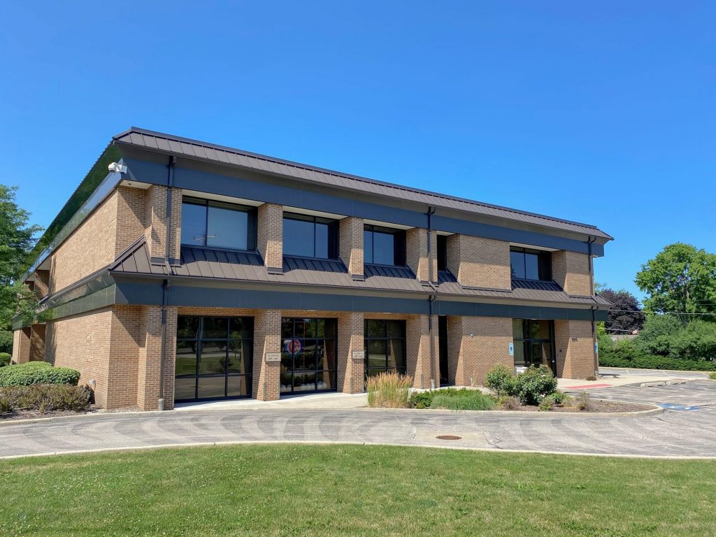 1040 Northwest Highway building