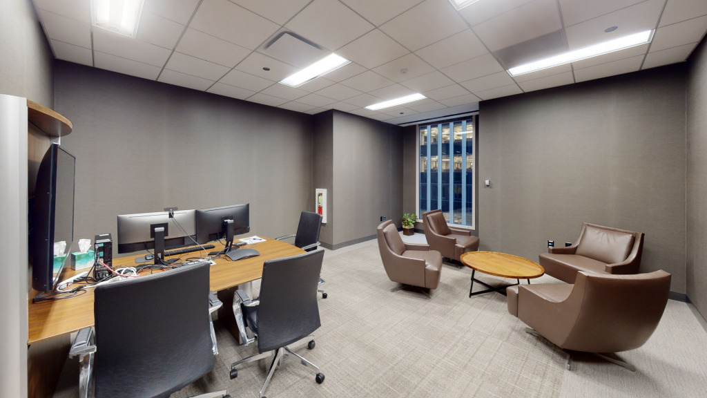 The Franklin sublease office