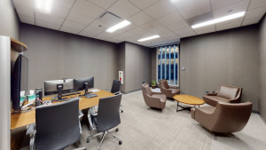 The Franklin sublease office