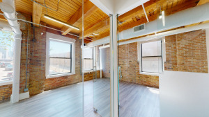 845 W. Van Buren / 400 S. Green interior