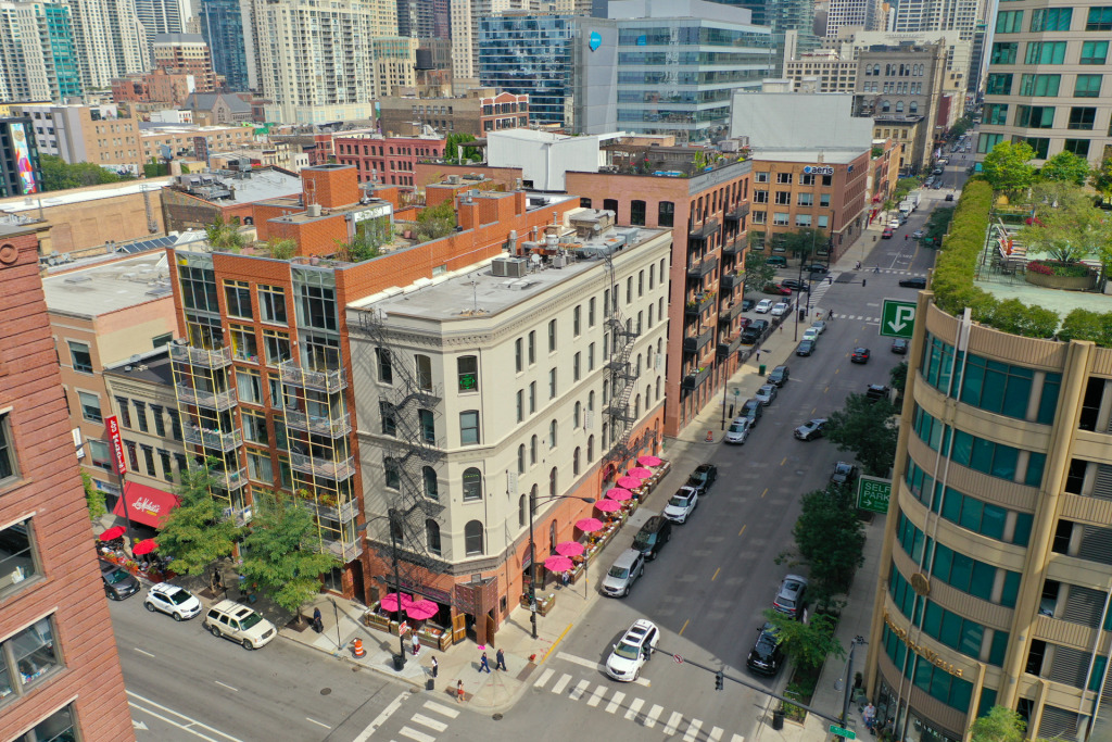 162 W. Hubbard building photo