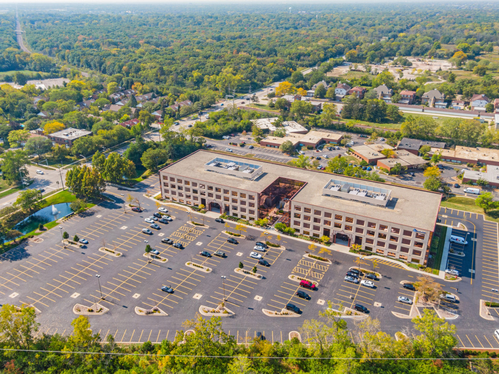 Edens Corporate Center building photo