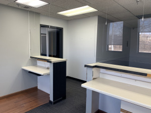 1220 Meadow Road interior
