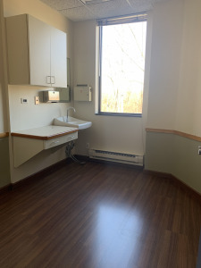 1220 Meadow Road exam rom