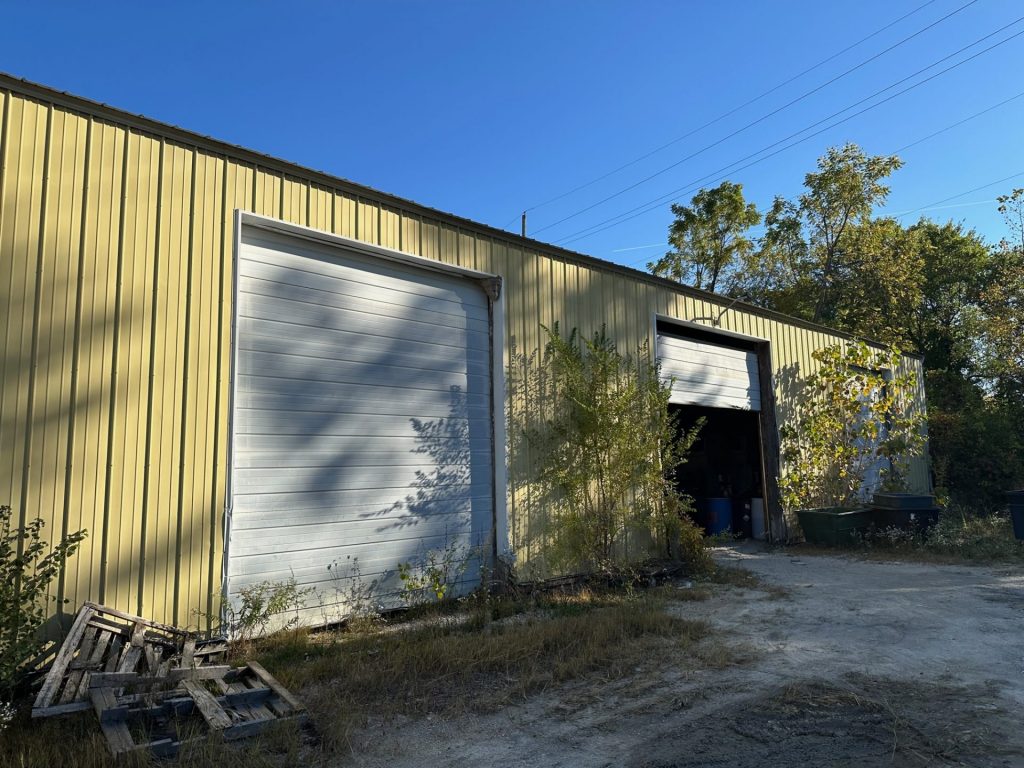 490 Mills Road loading dock