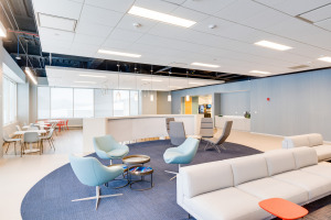 3333 Finley Point tenant lounge