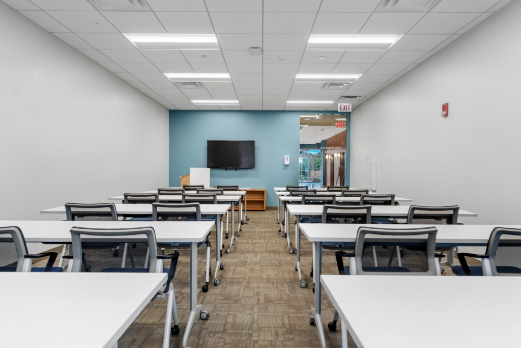 Pointe O'Hare conference room