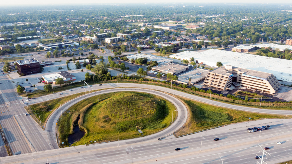 ArlingtonMed highway view