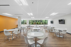 Tri State Lincolnshire cafeteria