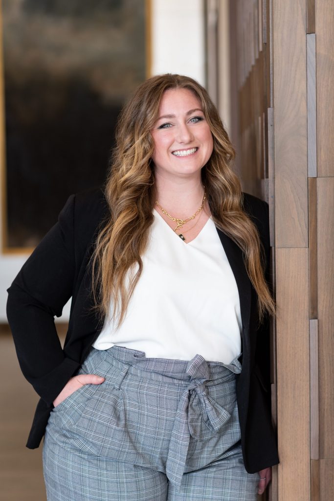 Taylor Bieniek headshot