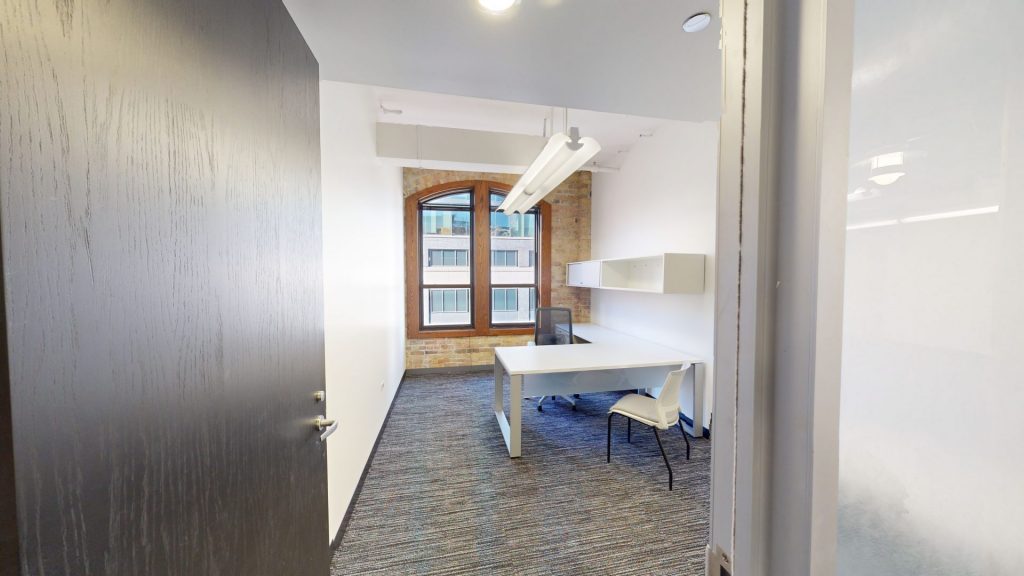 Photo of 225 W. Illinois Office