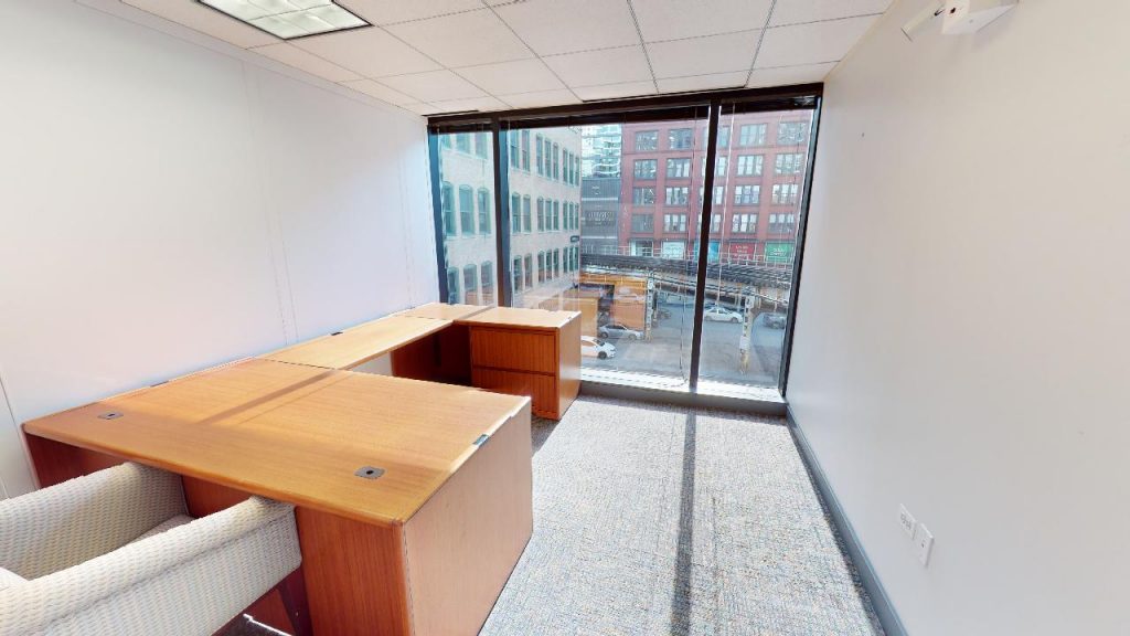 Photo of 225 W. Illinois Office